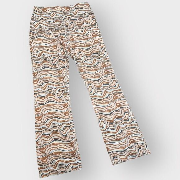 Nike Yoga Luxe Flared Striped Pants DV9201-246 Womens size Large New with Tags - Picture 1 of 10